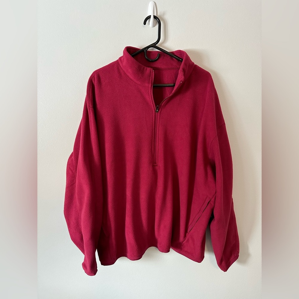 Lululemon oversize 1/4 zip fleece. Never worn!